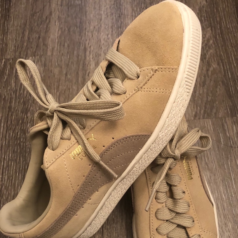 Puma sneakers